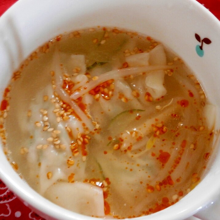 ピリ辛！☆スープ餃子☆